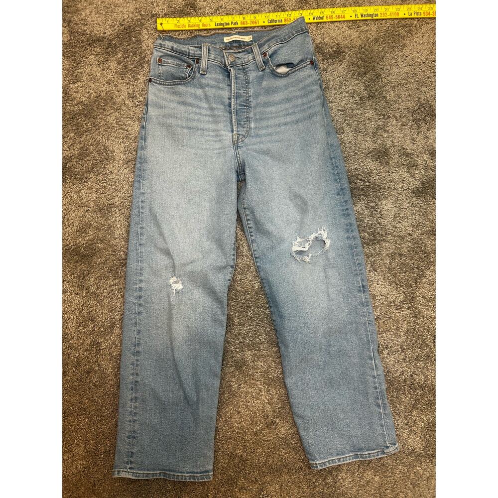 Levi’s Ribcage Straight Ankle Size 28 Inseam 26.5 Distressed